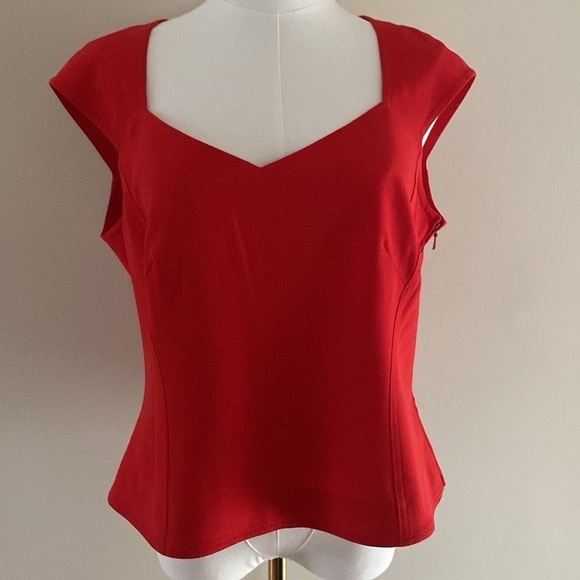 Escada Wool Sweetheart Neckline Crop Top - Picture 1 of 7